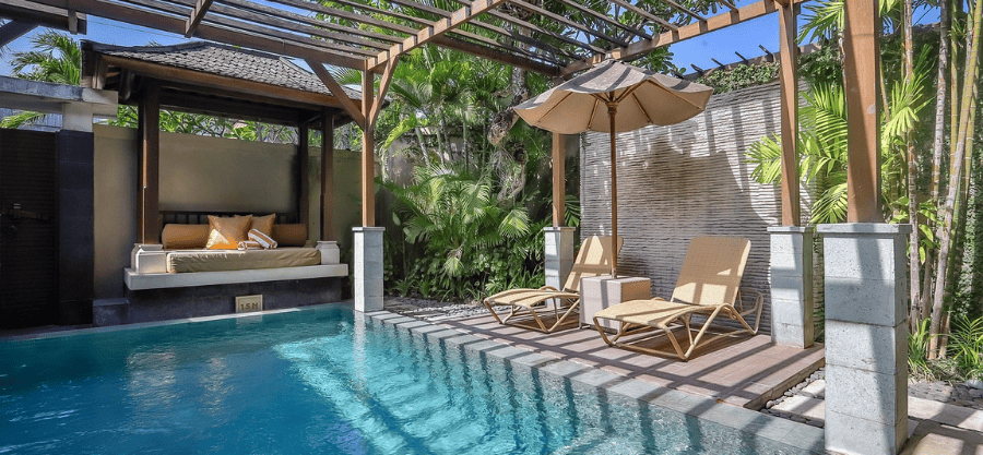 Choosing the Right Furniture for Your Single-Storey Home's Outdoor Area