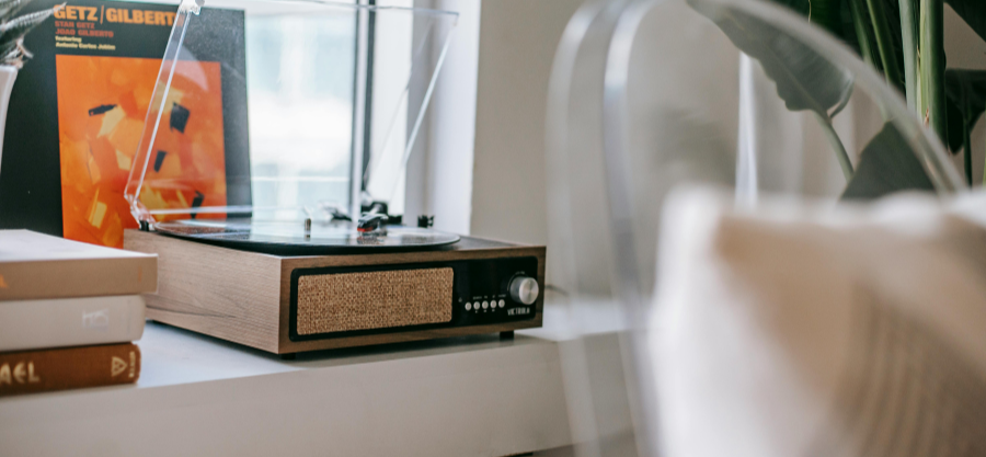 How to Get Started with Mid-Century Modern Décor