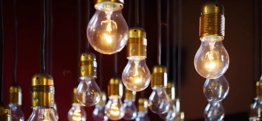 5 Ways Comparing Electricity Rates Can Help You Cut Costs