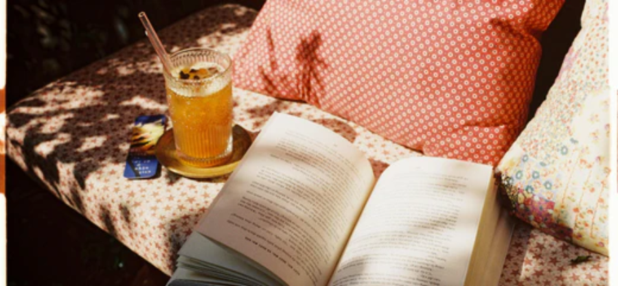 How to Create a Stylish and Cozy Outdoor Space at Home