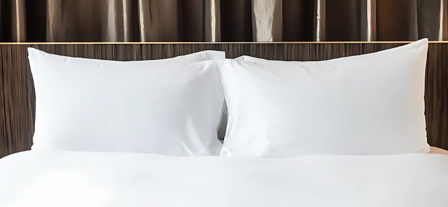 How to Mix and Match Bedding for a Designer Look