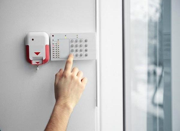 HOG preventing common causes of false alarms