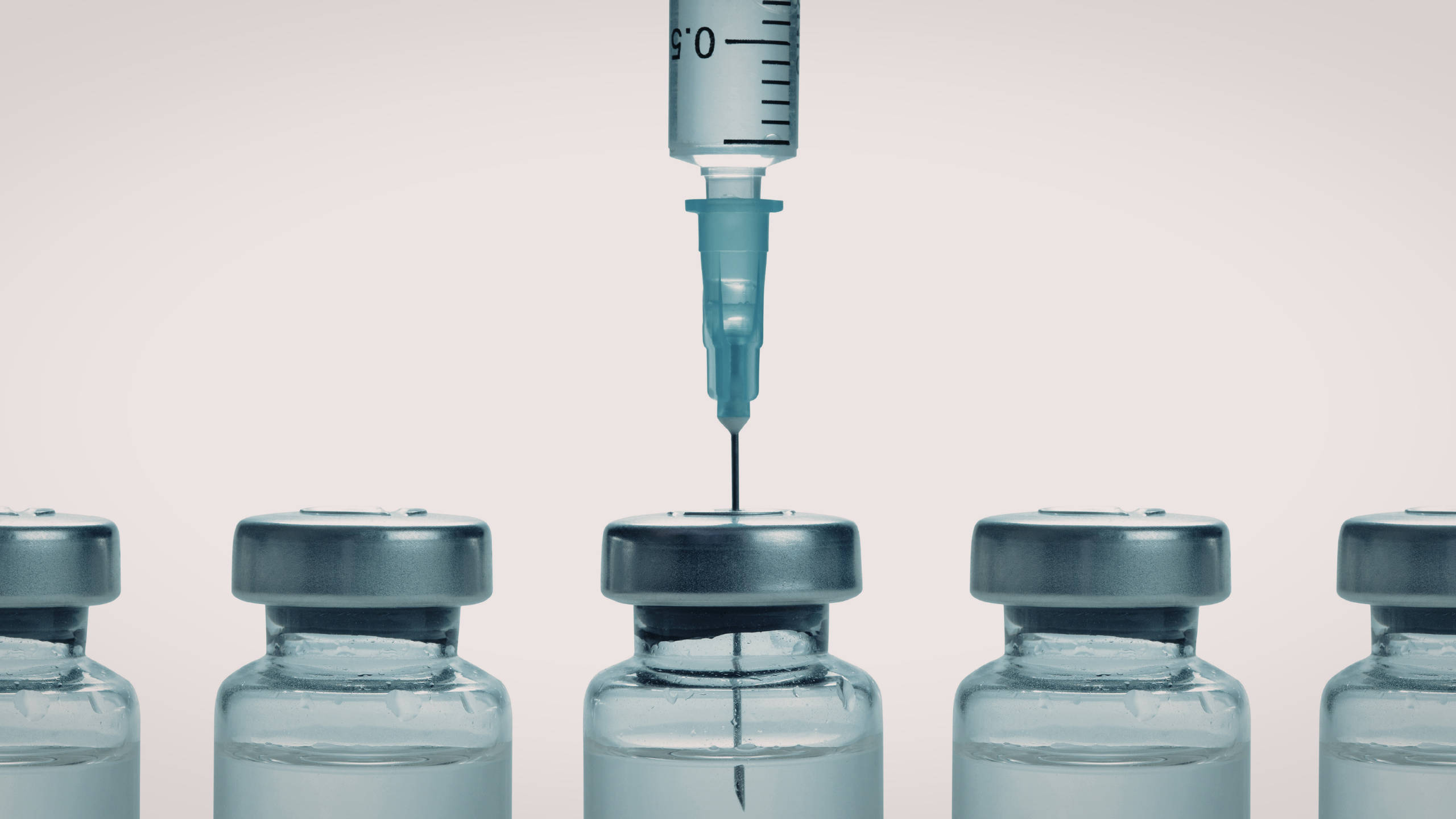 Why Medical Device Manufacturers Prefer UV Laser for Plastic Marking