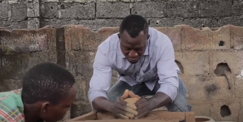 HOG DIY of African Art Vases