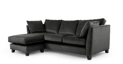 Choosing the Perfect Sofa for Your Living Room: A Comprehensive Guide