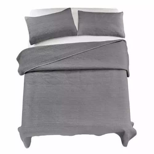 3-piece Quilted Comforter Set. Home Office Garden | HOG-HomeOfficeGarden | online marketplace