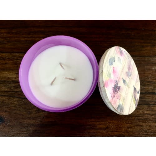 Alawọ ewe 3 Wick Candle