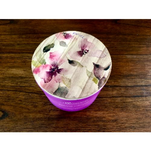 Alawọ ewe 3 Wick Candle