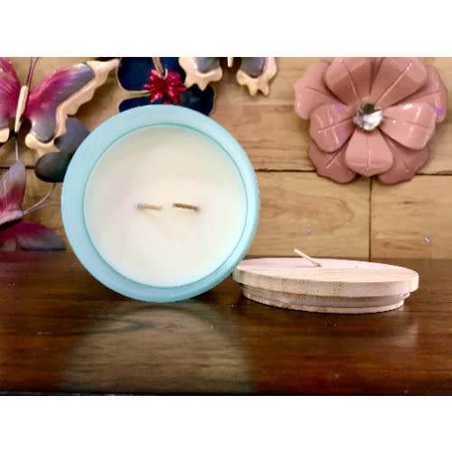Willow + Rose Spring Rain Sun Washed Cotton Candle - 11oz - 312g