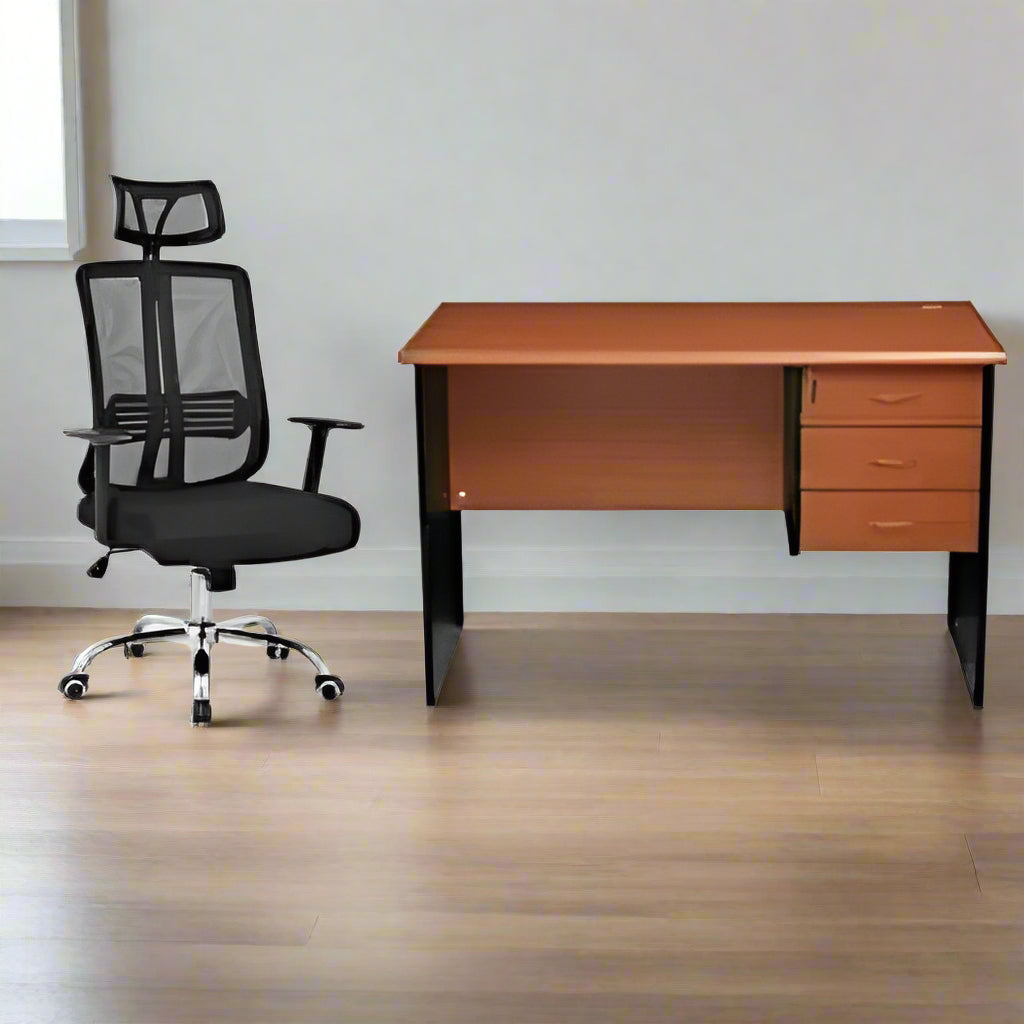 4 Feet Office Table With Office Executive Chair @ HOG