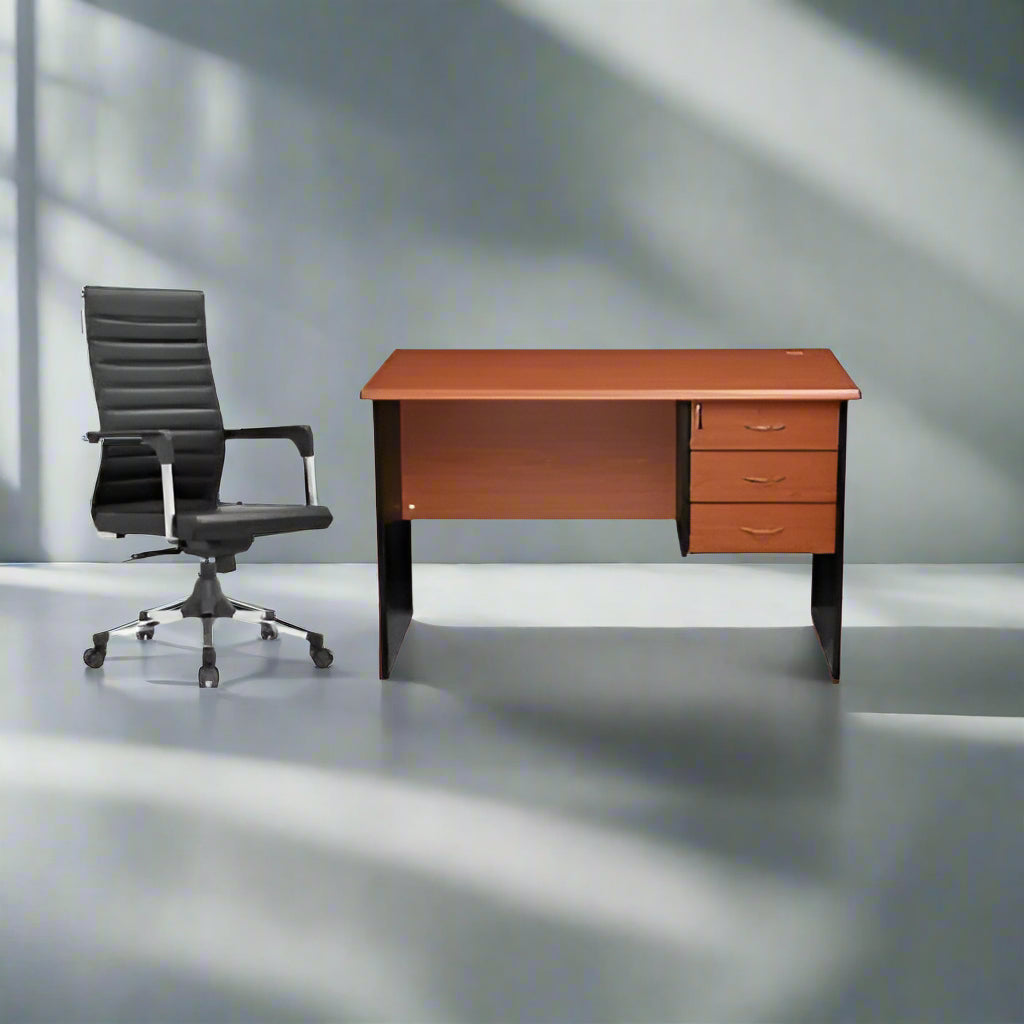 4 feet Office Table And Chair @ HOG