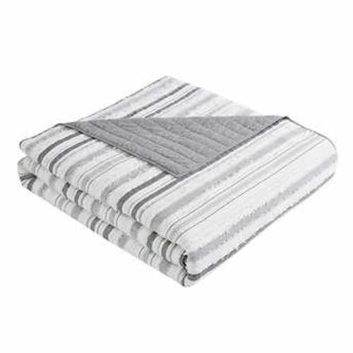 4piece Quilt Set With 2 Shams - King - 108 X 98" - 20 X 36". Home Office Garden | HOG-HomeOfficeGarden | online marketplace