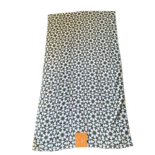 Distant Lands Printed Tile Bath Towel. Home Office Garden | HOG-HomeOfficeGarden | online marketplace