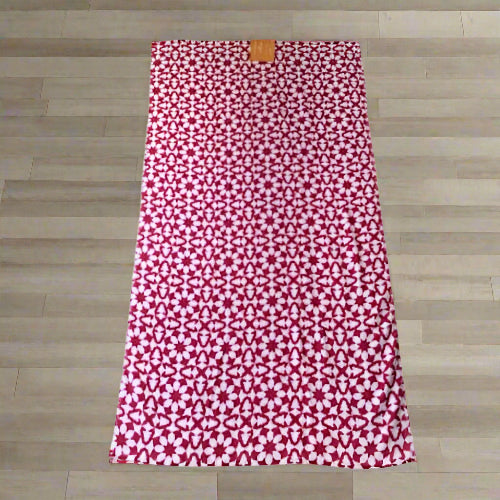 Distant Lands Printed Tile Bath Towel Red - 30" X 54". Home Office Garden | HOG-HomeOfficeGarden | online marketplace