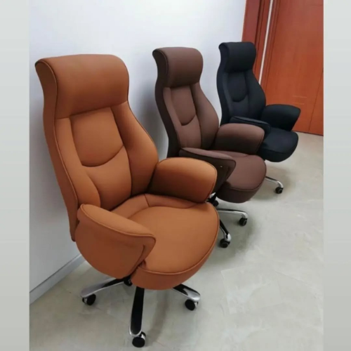 High-Back Leather Office Chair with Padded Armrests @HOG - Home, Office, Garden, Online Marketplace