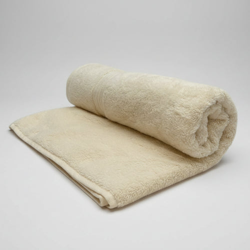 Home Essentials Bath Towel 70 x 140 Cm @HOG - Home Office Garden Online Marketplace