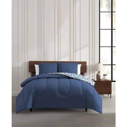 Macy's Sable Reversible Floral Print 3-pc Comforter Set. Home Office Garden | HOG-HomeOfficeGarden | online marketplace