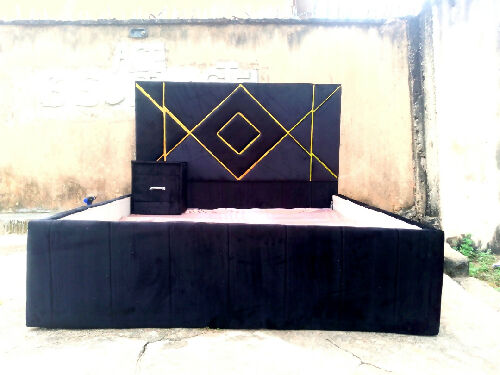 Modern 6 x 6ft Bedframe. @HOG - Home Office Garden Online Marketplace