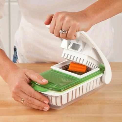 Munchkin 2 In 1 Food Chopper And Steamer @HOG - Home, Office, Garden, Online Marketplace