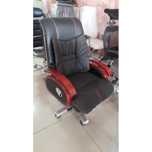 Splendid Executive Leather Chair-EM2015-H-R Home Office Garden | HOG-Home Office Garden | online marketplace