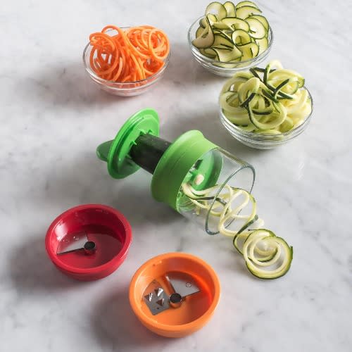 OXO Oxo Good Grips 3 Blade Handheld Spiralizer
Home Office Garden | HOG-HomeOfficeGarden | online marketplace
