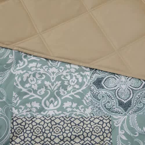 Seasons Collection Down Alternative Blanket. Home Office Garden | HOG-HomeOfficeGarden | online marketplace