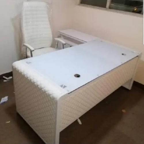 1.8 Metre Glass Top Office Desk-White Home Office Garden | HOG-HomeOfficeGarden | HOG-Home.Office.Garden