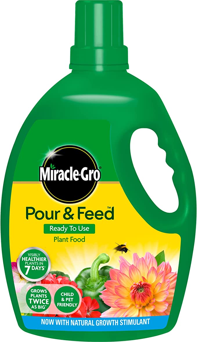 Miracle Grow Pour And Feed Home Office Garden | HOG-HomeOfficeGarden | online marketplace