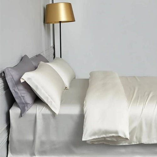 Luxurious Silk Beddings. @HOG - Home Office Garden Online Marketplace