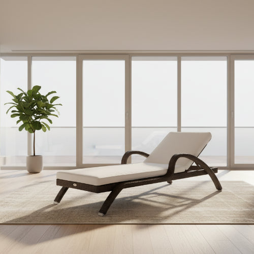 Rattan Sun Lounger. @HOG - Home Office Garden Online Marketplace