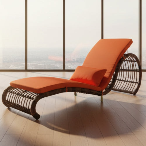 Swimming Poolside Lounger Bed. @HOG - Home Office Garden Online Marketplace