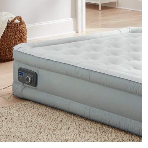 Aero bed Comfort Lock Queen Air Mattress. Home Office Garden | HOG-HomeOfficeGarden | online marketplace