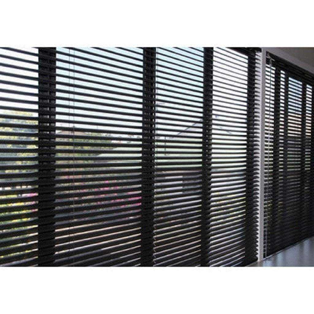 Black-Aluminiomu venetian afọju 1.2 iwọn x1.5 iga