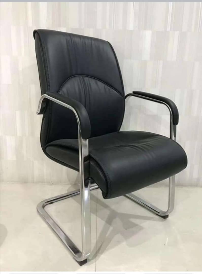 Black Leather Visitors Chair