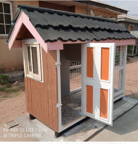 Affordable Outdoor Dog House. Order now at HOG-Home, Office, Garden online marketplace.