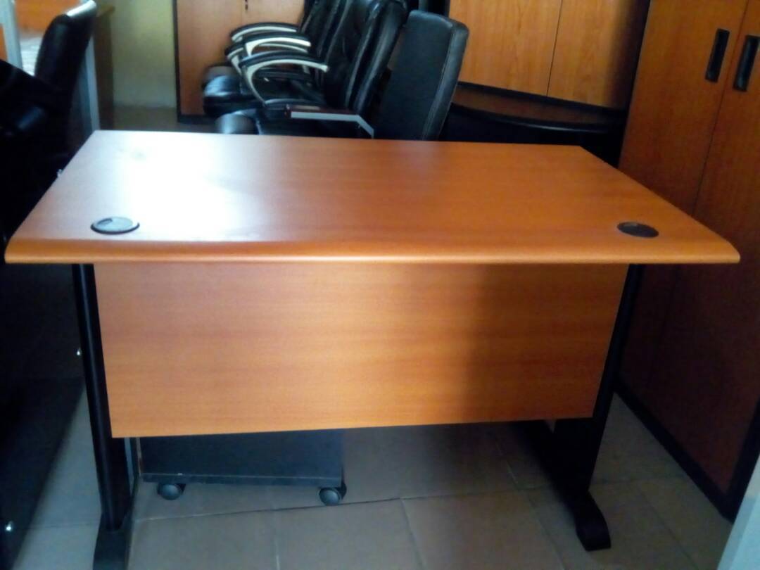 Cherry Desk with mobile drawer pedestal-4feet