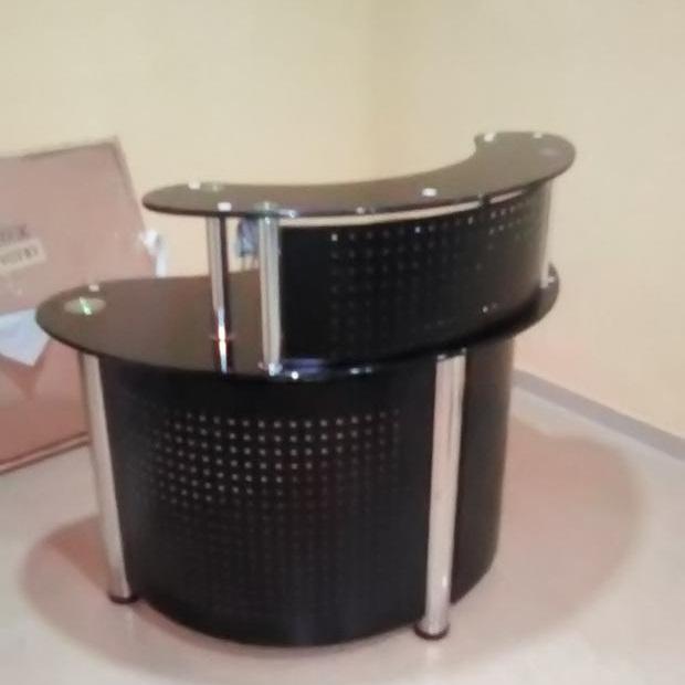 Crescent Reception Desk -1.4mtr