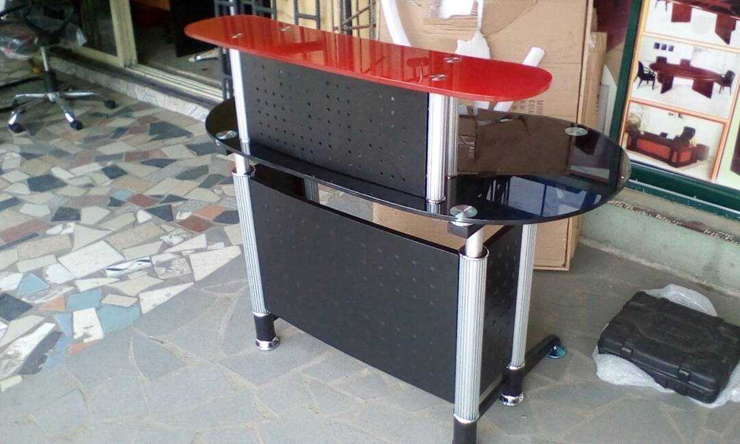 Teburin liyafar Gilashi -1.2 Mita