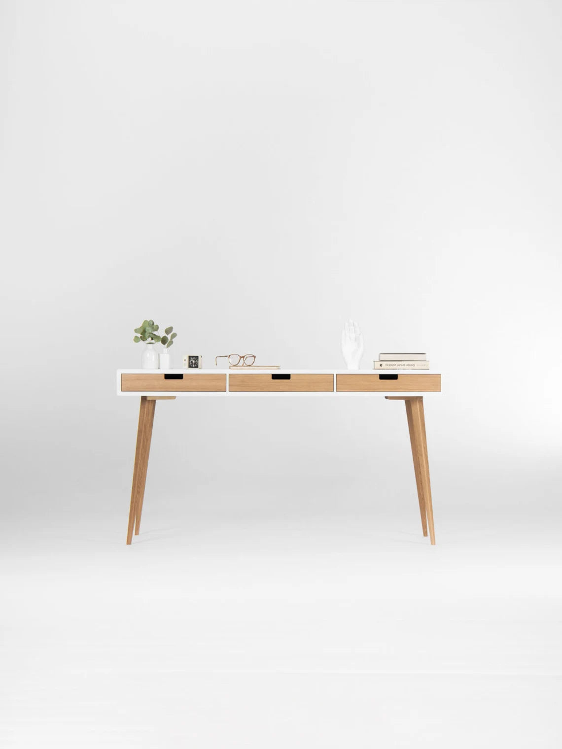 Hog-Home, Office-Garden online market place: Minimalist Desk furniture & Chair Home Office Garden | HOG-HomeOfficeGarden | online marketplace