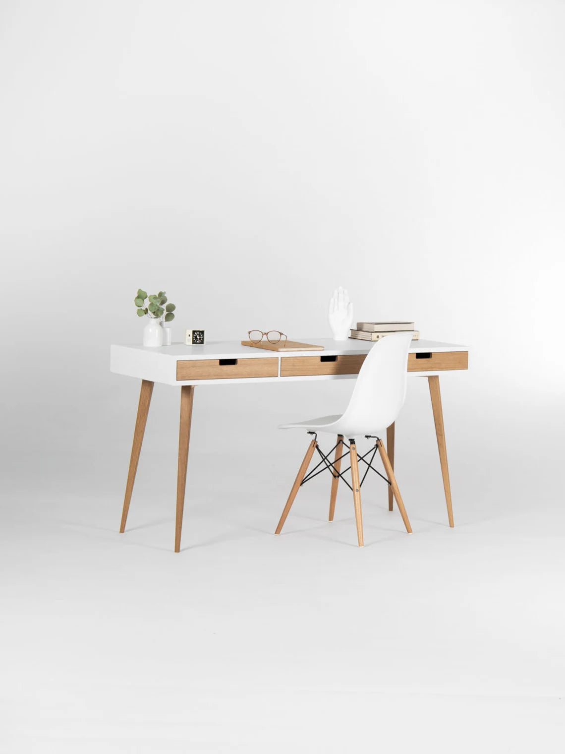 Hog-Home, Office-Garden online market place: Minimalist Desk furniture & Chair Home Office Garden | HOG-HomeOfficeGarden | online marketplace