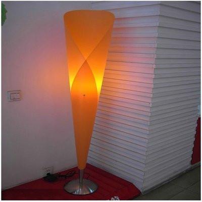 Lily Floor Lamp - Orange