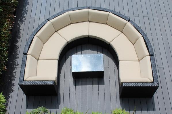 Outdoor Patio Wicker/Rattan Furniture 7-Piece Curved Seating Set