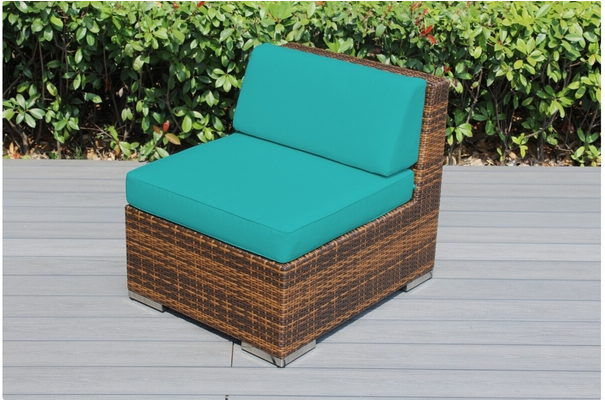 Outdoor Patio Wicker/Rattan Furniture - Armless Chair