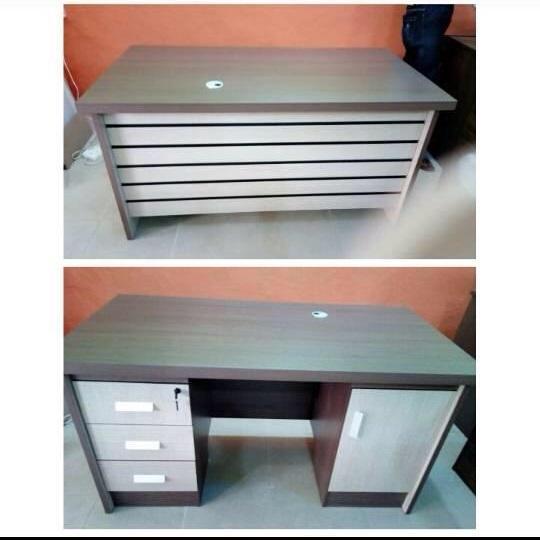 Stripe 1.4 Meter Executive Table