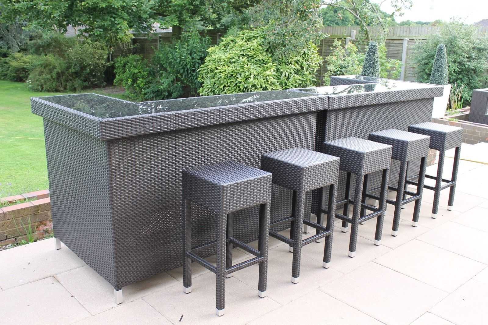 Ara Rattan ita gbangba Bar Counter