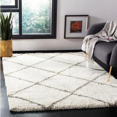 Thomasville Allure Shaq Cream Rug-5ft3in * 7ft5in
