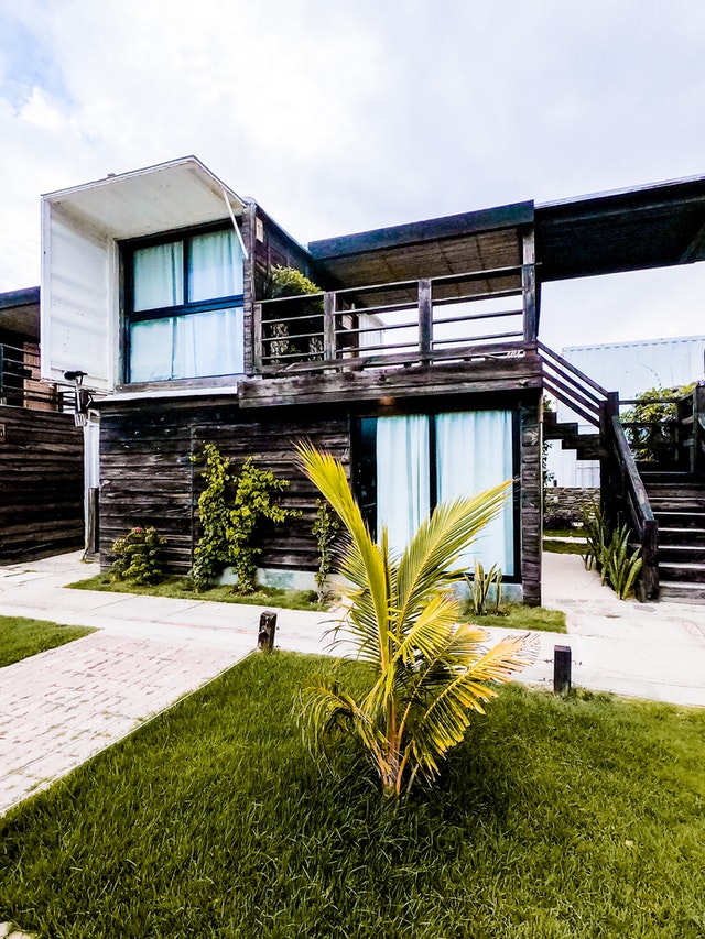 HOG  idea on 8 things to consider building tiny house