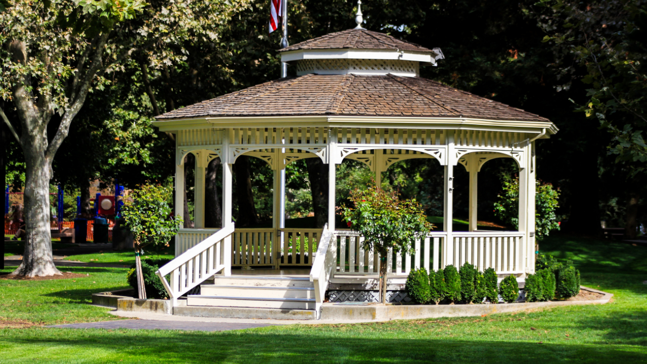 Best Vinyl Gazebo North Hollywood: 7 Top Installers Compared (2026)