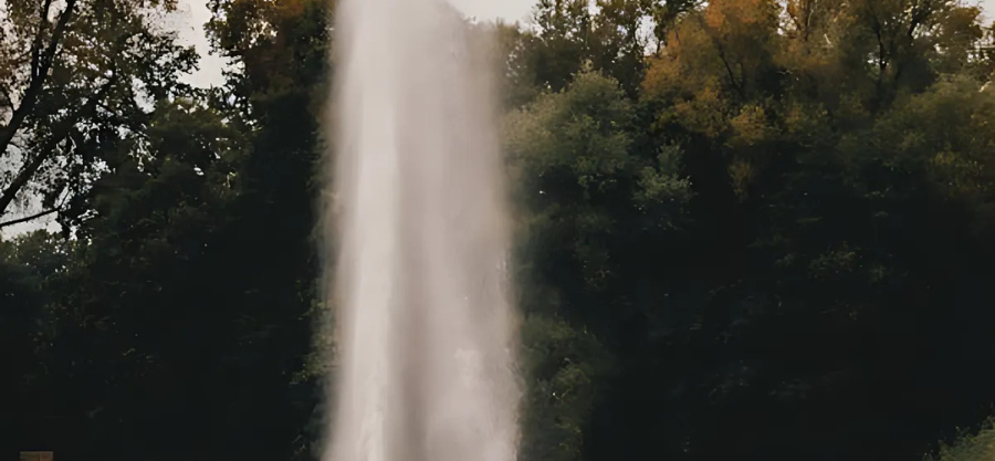 A Complete Guide to Installing Floating Fountains in Your Pond Ecosystem