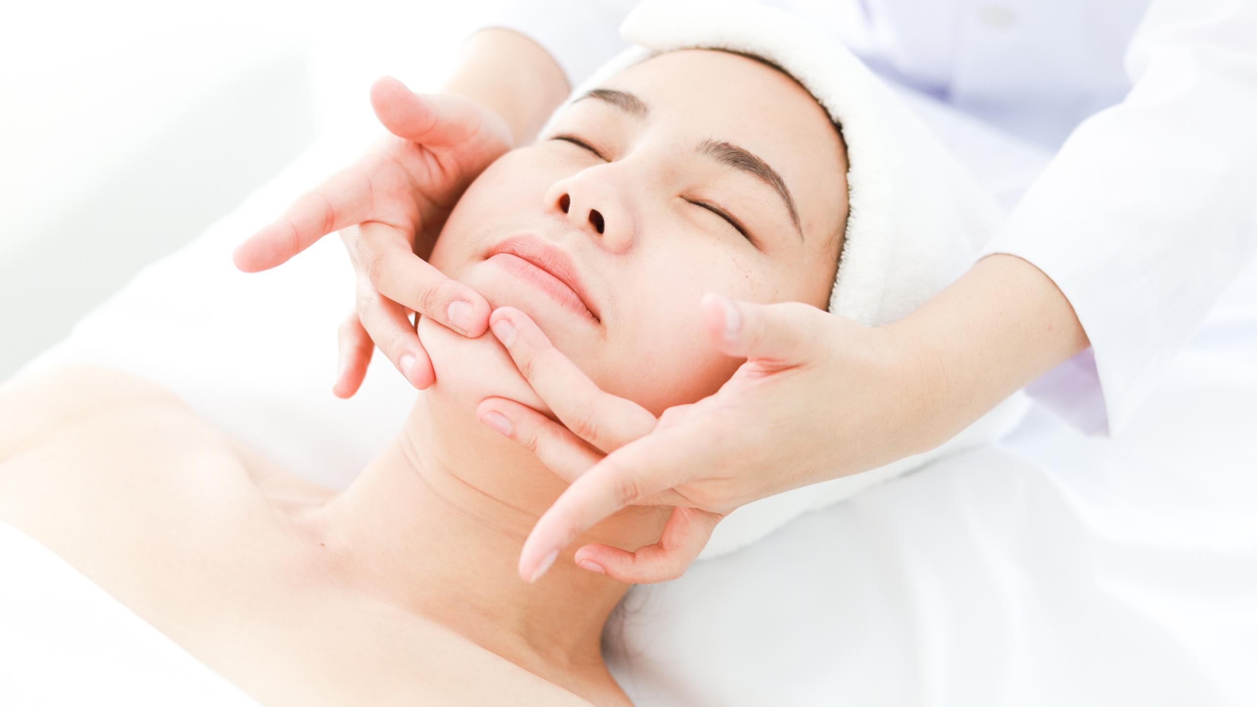 Detoxifying Your Body: The Role of Spa Treatments